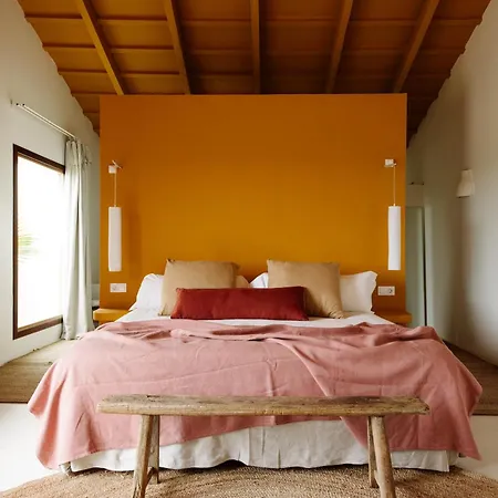 ファームステイ Amagatay Luxury Boutique - Adults Only アライオル